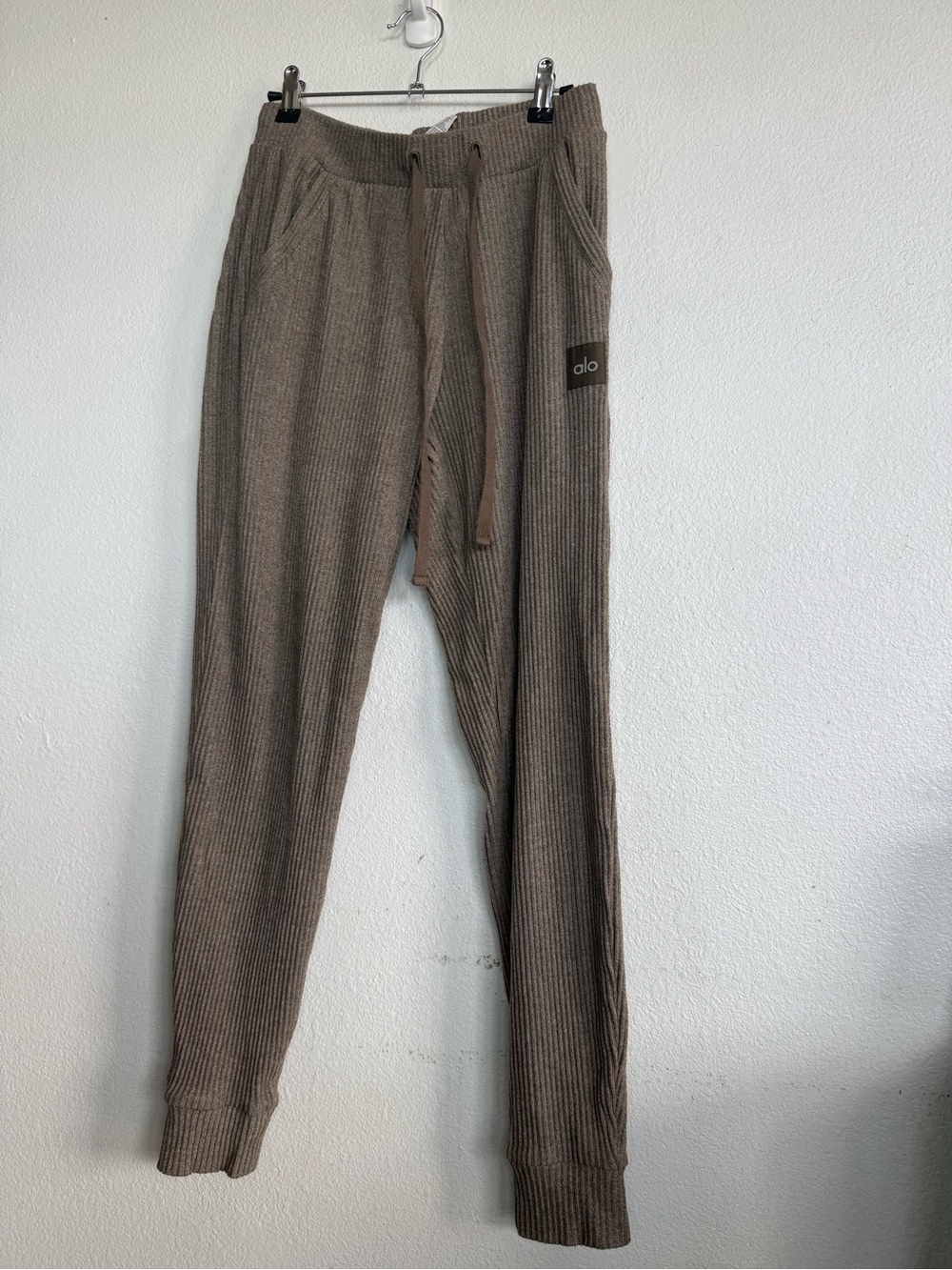ALO Yoga Ribbed Muse bottoms